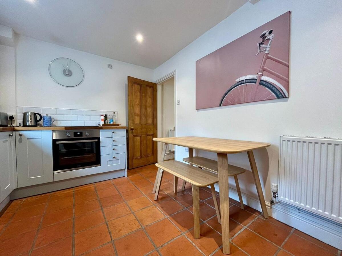 Quaint 2 Bed Cottage In The Heart Of Cambridge Kültér fotó