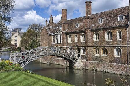 Quaint 2 Bed Cottage In The Heart Of Cambridge Kültér fotó